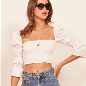 ⚡️Flash Sale⚡️Reformation Maple Top